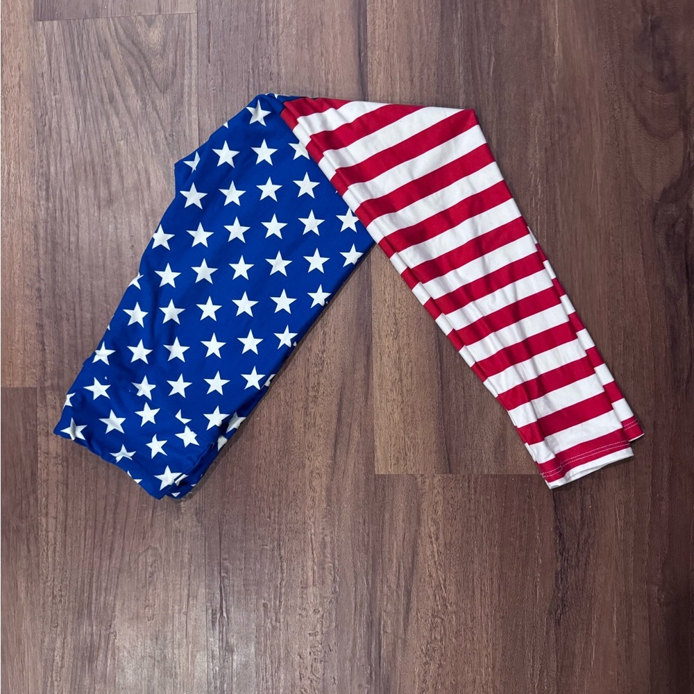LuLaRoe Blue and White Star Leggings